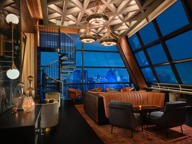 The bar at Rosewood Bangkok