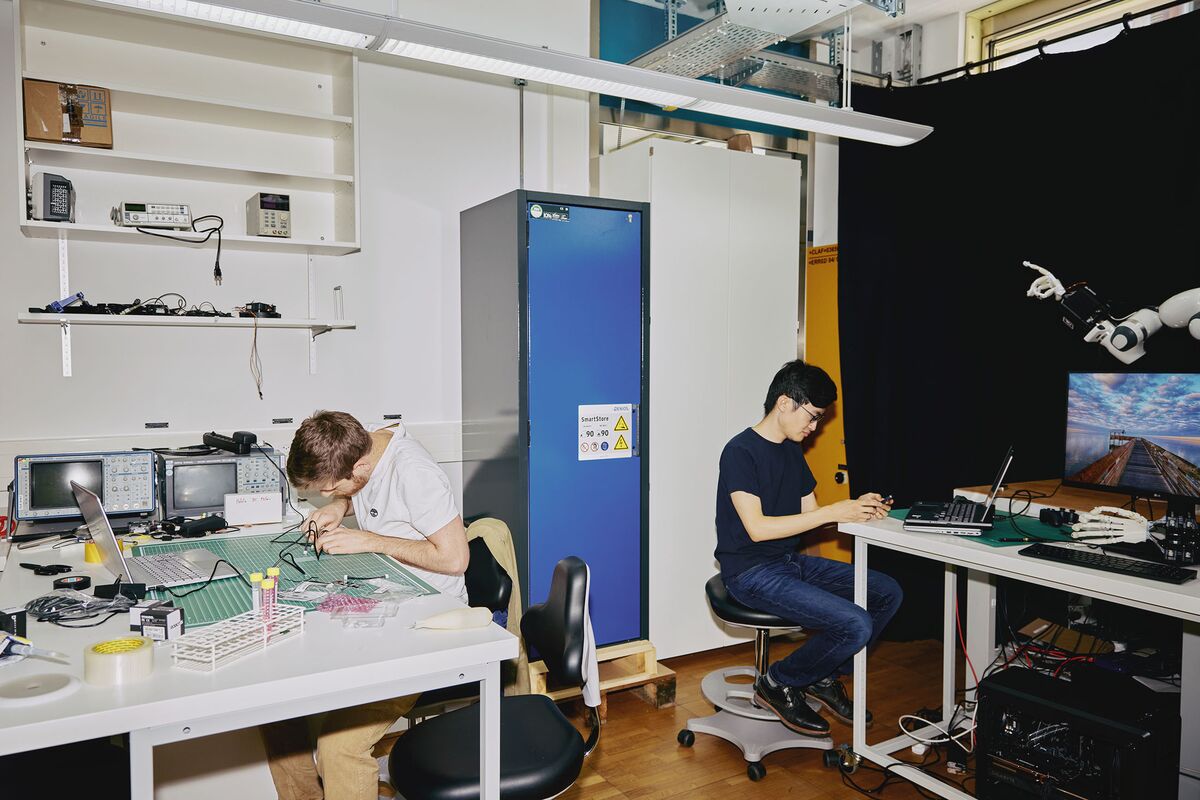 bloomberg.com - Fabrice Obrist - Switzerland's Startup Factory Wrestles With Europe's Funding Gap