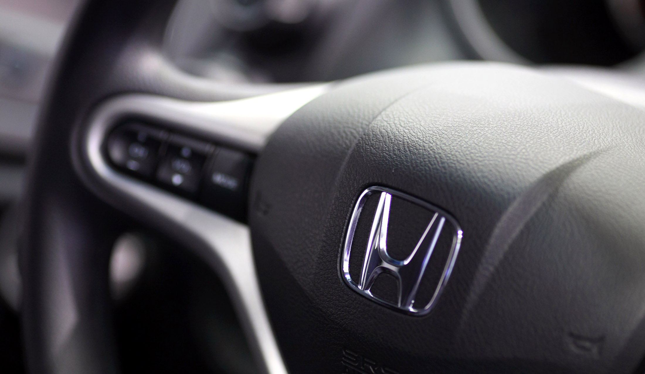 Honda in Talks With Google's Waymo on Self-Driving Systems - Bloomberg