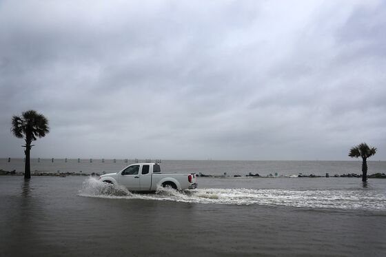Hurricane Sally Reaches Gulf Coast With Flash-Flood Threat