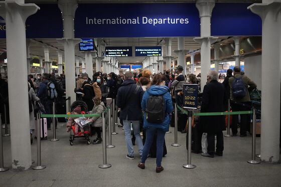 Trains, Planes See Travel Bump as Vaccinated Brits Go South