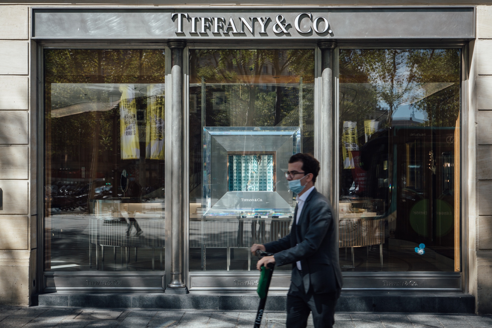 Tiffany accepts takeover bid from LVMH - New York Business Journal