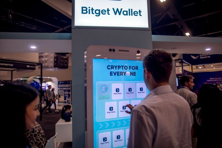 Key Speakers at the Australian Crypto Convention