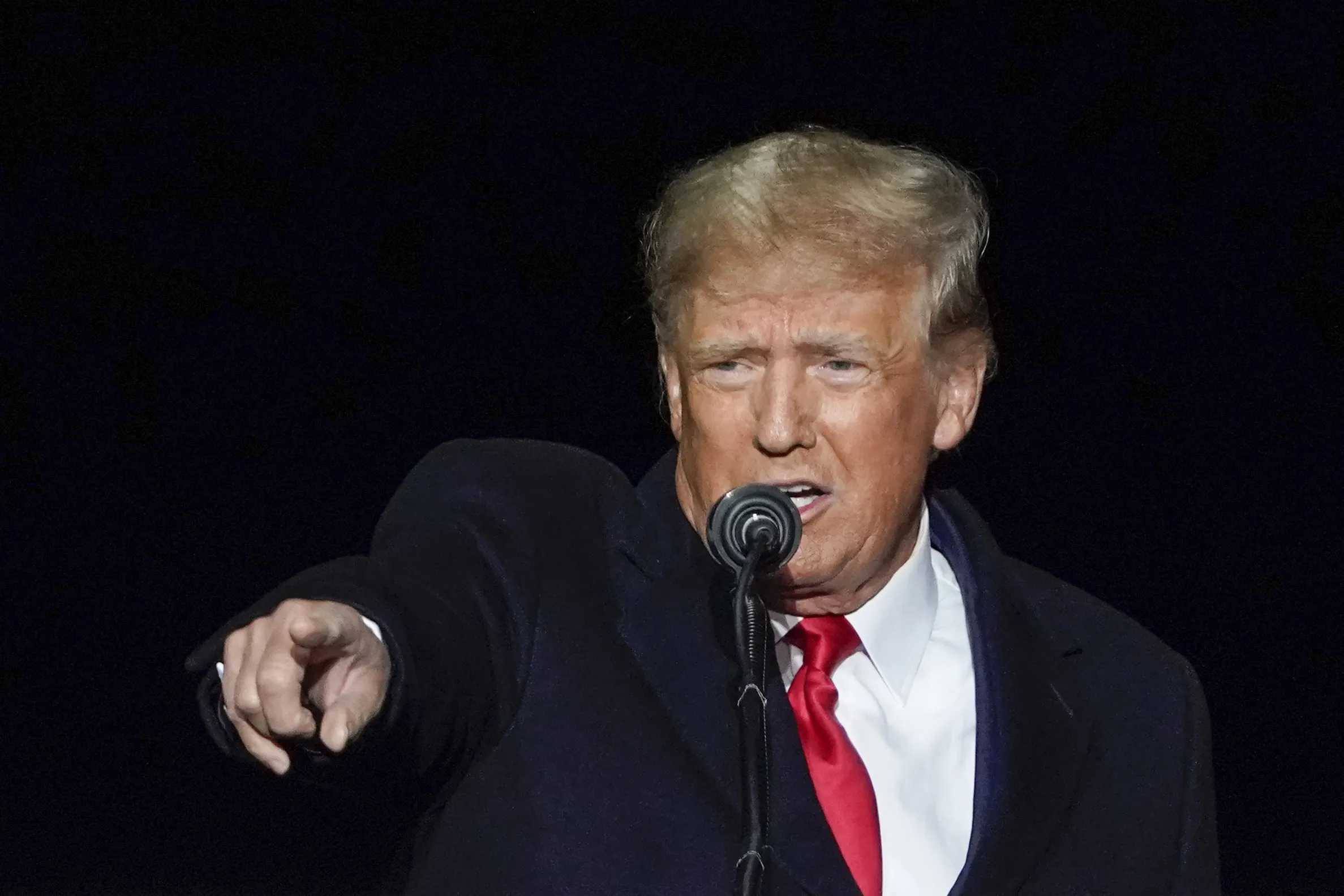 Donald Trump speaks in Vandalia, Ohio, on Nov. 7.