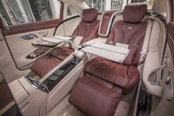 Which Luxury Cars Have The Best Back Seats Bloomberg