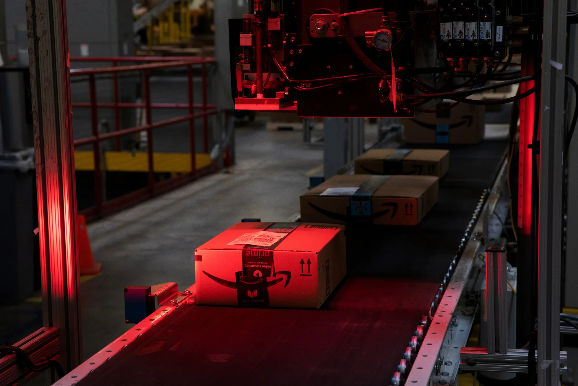 Amazon is seeking to expand its network of warehouses.