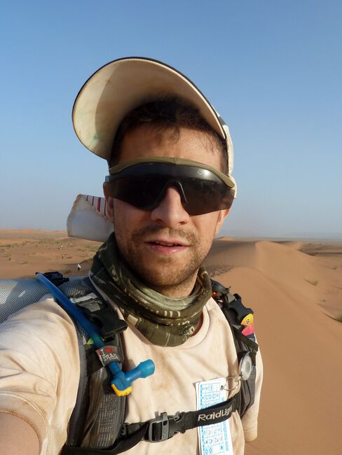 Alex Morales during the 91.7-kilometer stage 4, the longest in the 30-year history of the Marathon des Sables.