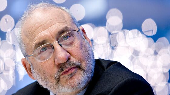 Stiglitz Urges Banks to Mend ‘Bad Activities,’ Return to Lending