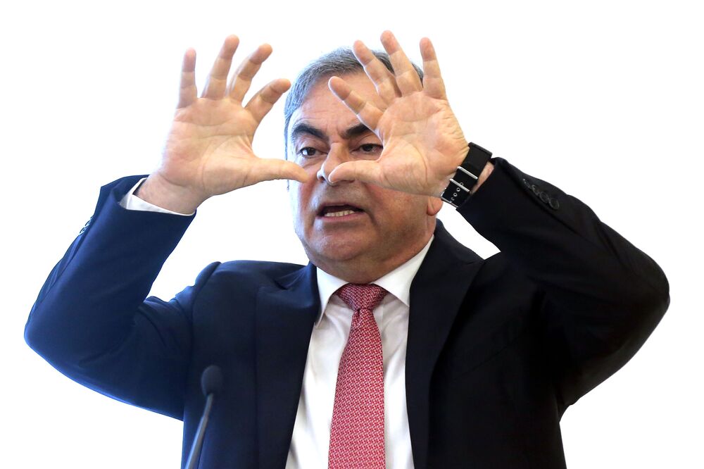 日産 ゴーン被告に100億円の賠償請求訴訟 不正の損害回復で Bloomberg