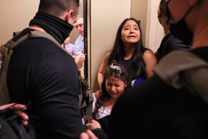 ICE Detains Immigrants Inside New York City Courthouses