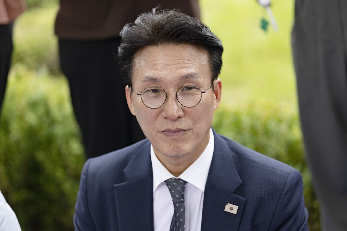 Cover Image for S. Korean PM Welcomes Medical Students’ Decision to End Boycott