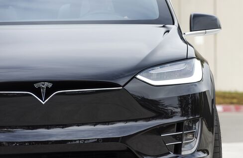 Tesla's Model X SUV