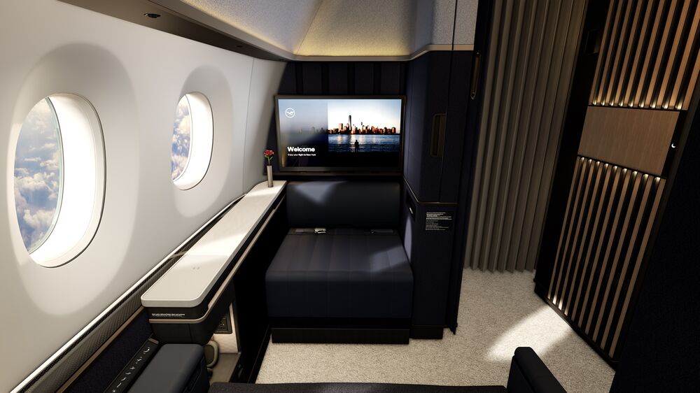 ファーストクラスが新たな極みに、航空会社は旅行再開の富裕層に照準 