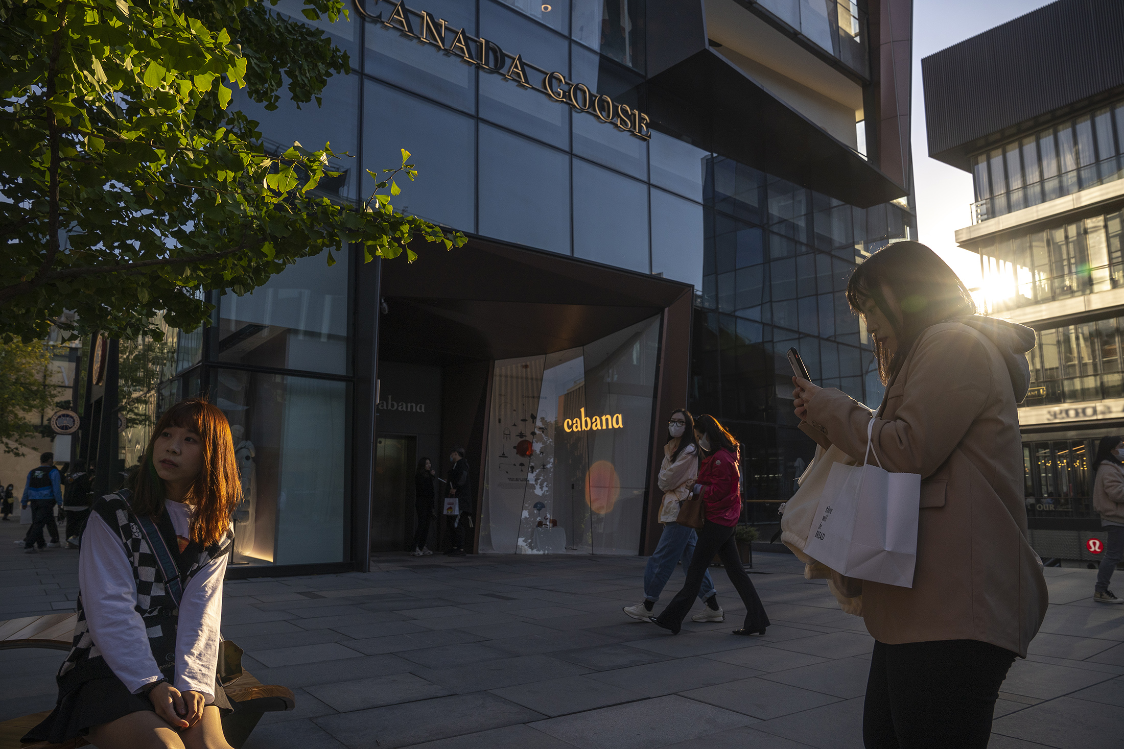 Beijing Aims To Be An International Consumption Center Over The Next Five Years