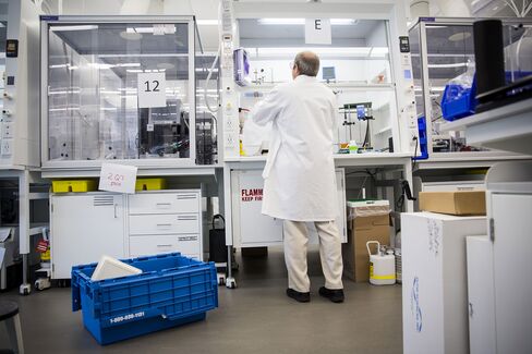 The new lab at the GlaxoSmithKline facility in Collegeville, Pennsylvania, U.S., on Monday, September 12, 2016. Photographer: Eric Thayer/Bloomberg