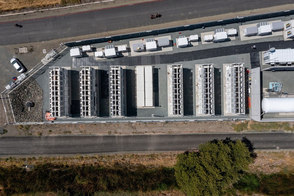 Big Battery Projects Pile Up as US Utilities Struggle With Upgrades