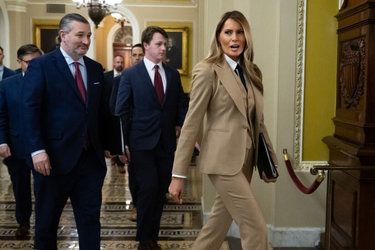 🟪"La First Lady: Un Ruolo Ingiusto e Non Retribuito"