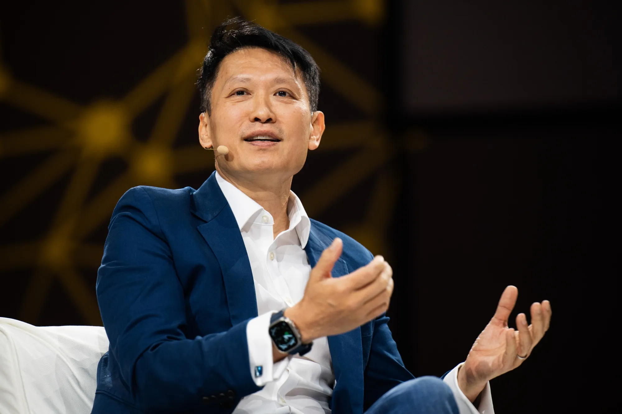 Crypto Exchange Binance Expands to Syria as US Lifts Sanctions - Bloomberg