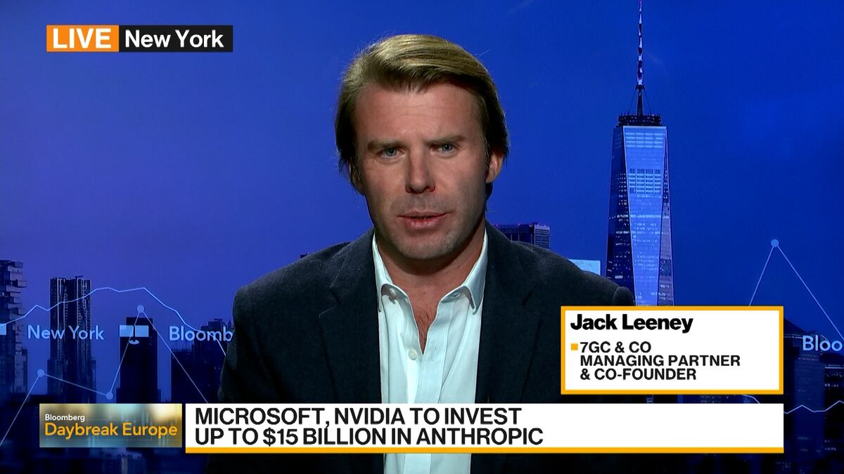 ⚫️ BLOOMBERG: "Nvidia: Gli Investitori Aspettano i Risultati del Terzo Trimestre per Valutare il Boom dell'IA"