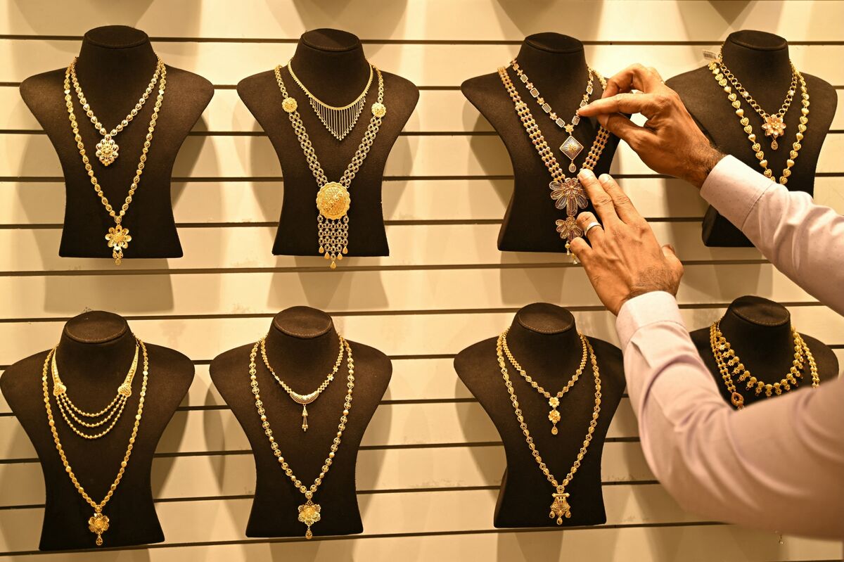 India’s Festive Gold Demand Set to Decline on Record Prices