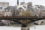 The pedestrian Pont Des Arts in central Paris