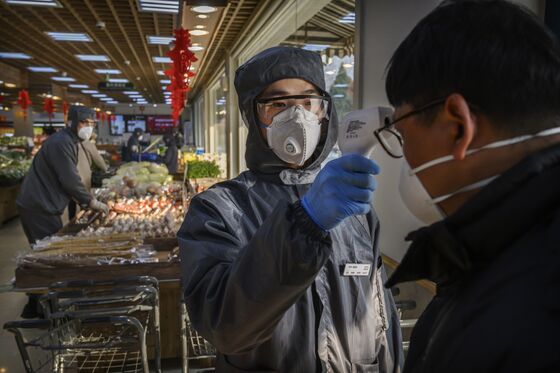 U.S. Experts Seeking Outbreak Access Kept Waiting by China