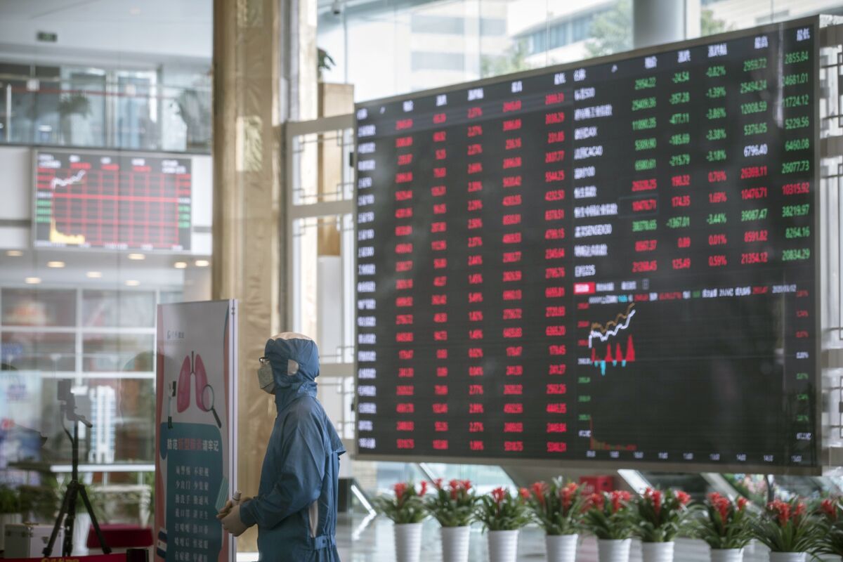 China’s Mega Listings Intensify Rivalry Between Stock Exchanges - Bloomberg