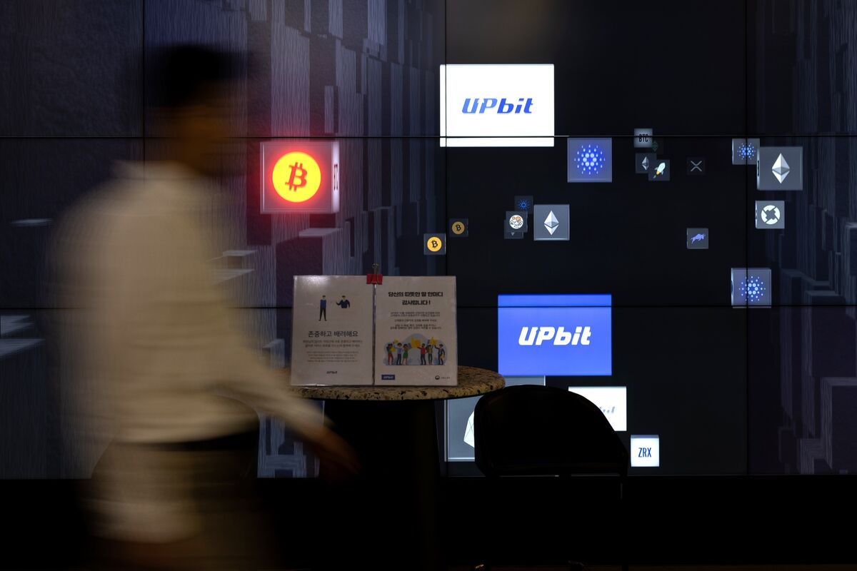 bloomberg.com - Shinhye Kang - North Korea Suspected Behind $30 Million Crypto Exploit: Yonhap