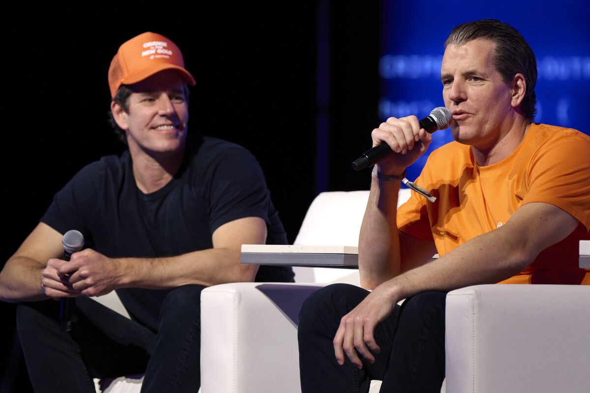 ⚫️ BLOOMBERG: I gemelli Winklevoss donano 21 milioni di dollari in Bitcoin a un comitato politico repubblicano per supportare Trump