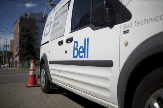 Rogers, BCE Get Victory as Canada Regulator Sets New Internet Rates