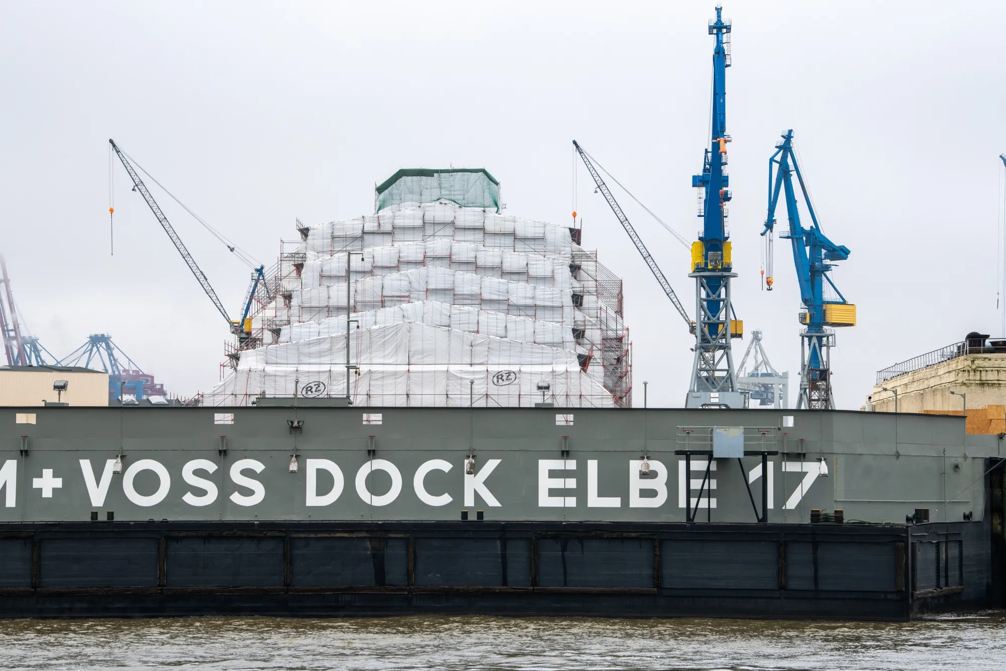 The Dilbar superyacht, owned by Russian billionaire Alisher Usmanov, under cover while undergoing refitting in Hamburg, Germany, on&nbsp;March 4.