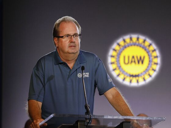 Feds Implicating UAW Chief Injects Crucial GM Talks With Chaos