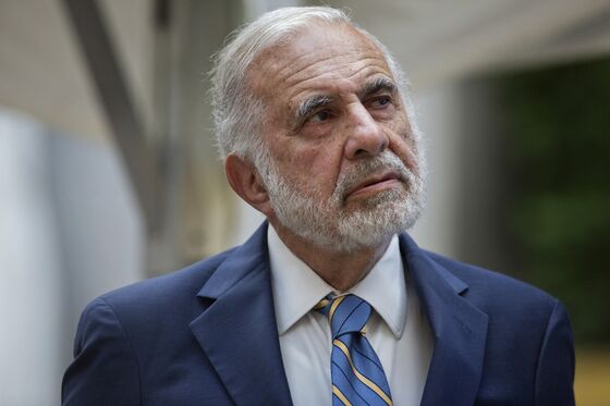 Icahn Is Said to Push Ahead With Bid to Control Occidental Board