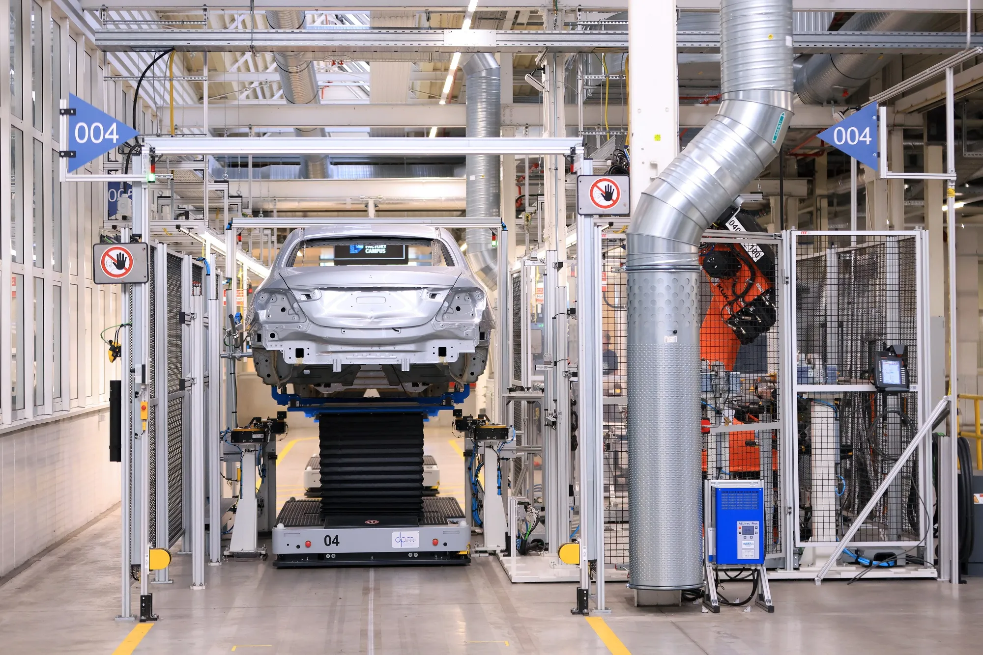Inside The Mercedes-Benz Digital Factory Campus