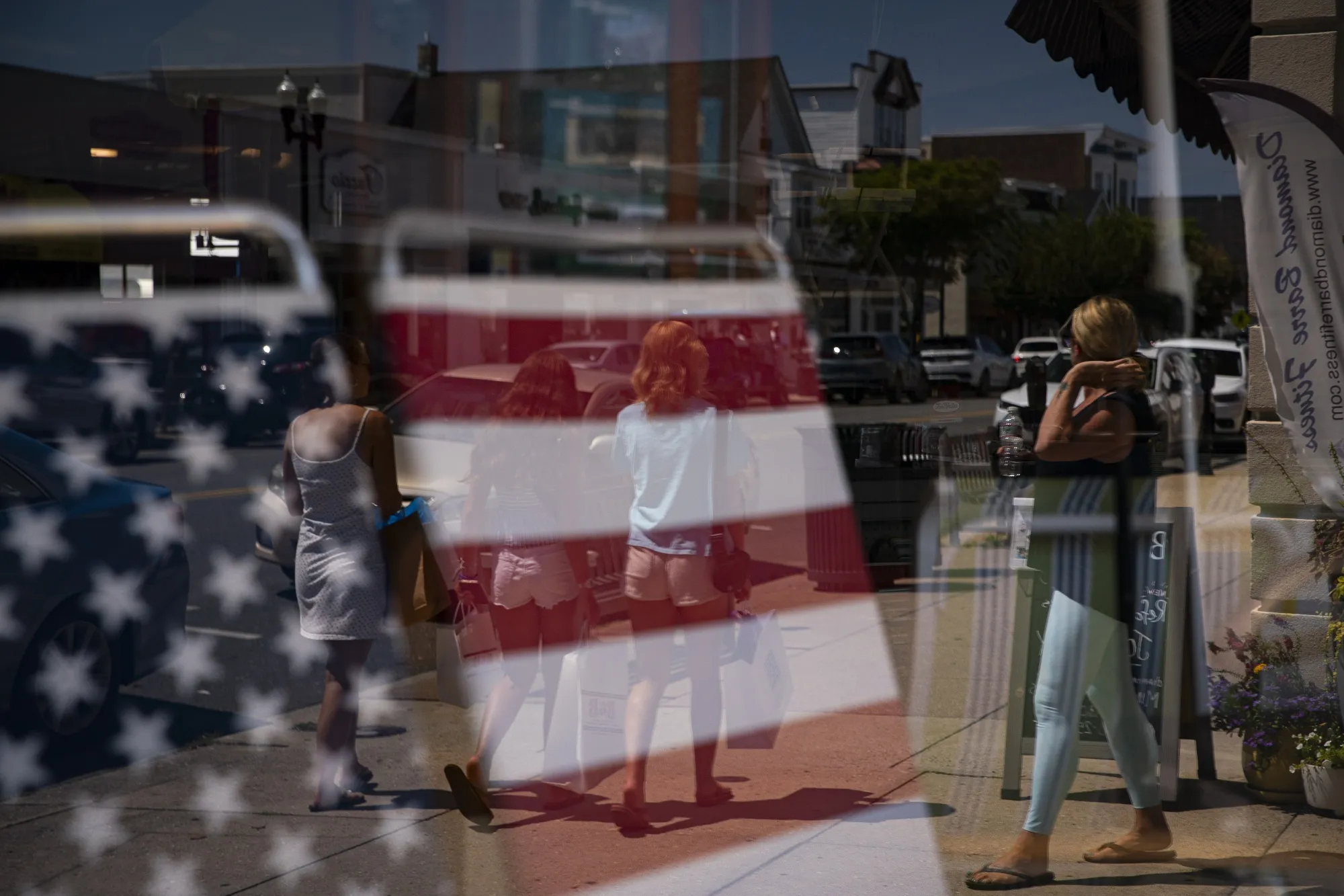 No need for stress: American-flag themed beach chairs for sale in Ocean City, New Jersey.