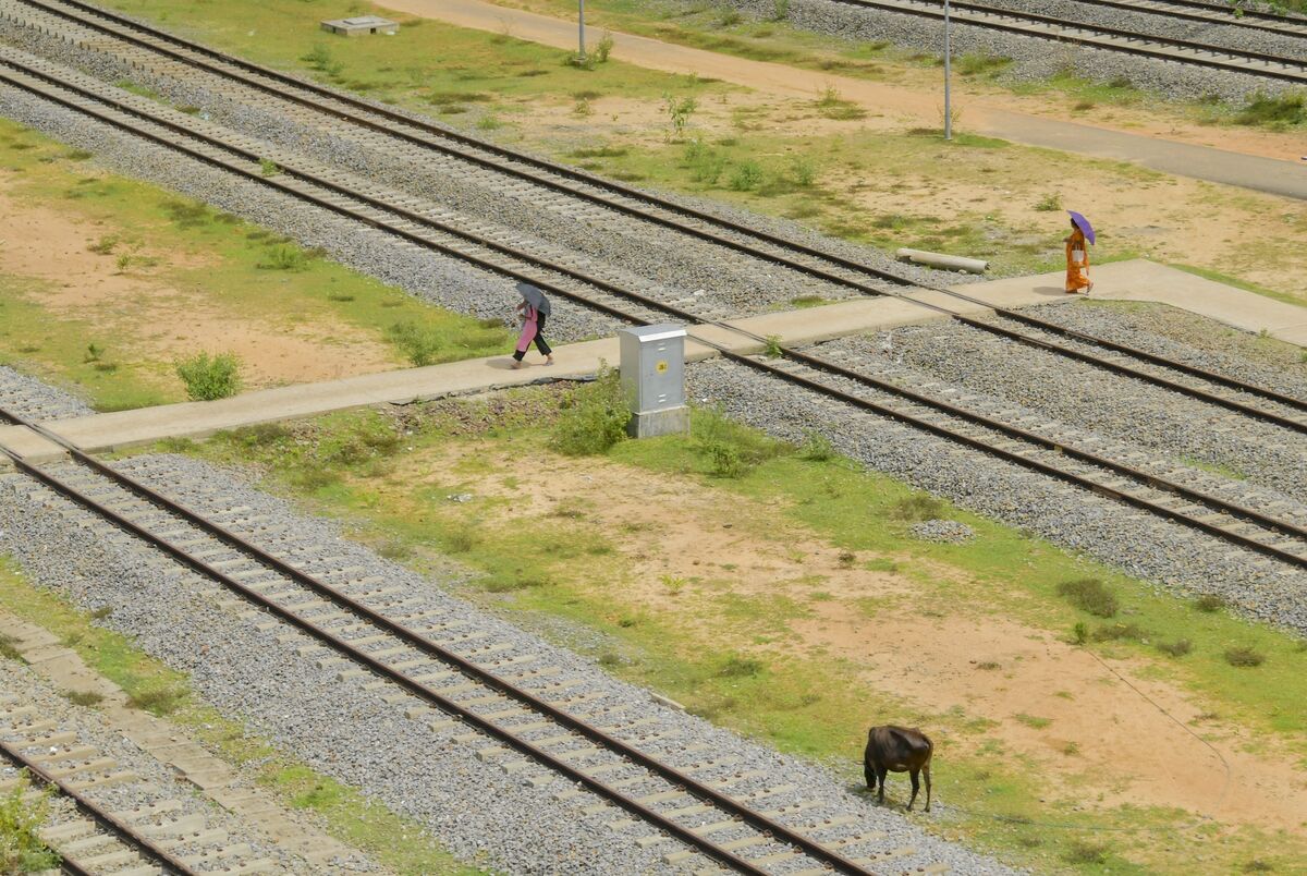 India Is Said to Plan $3.4 Billion Rail Lines Near China Border
