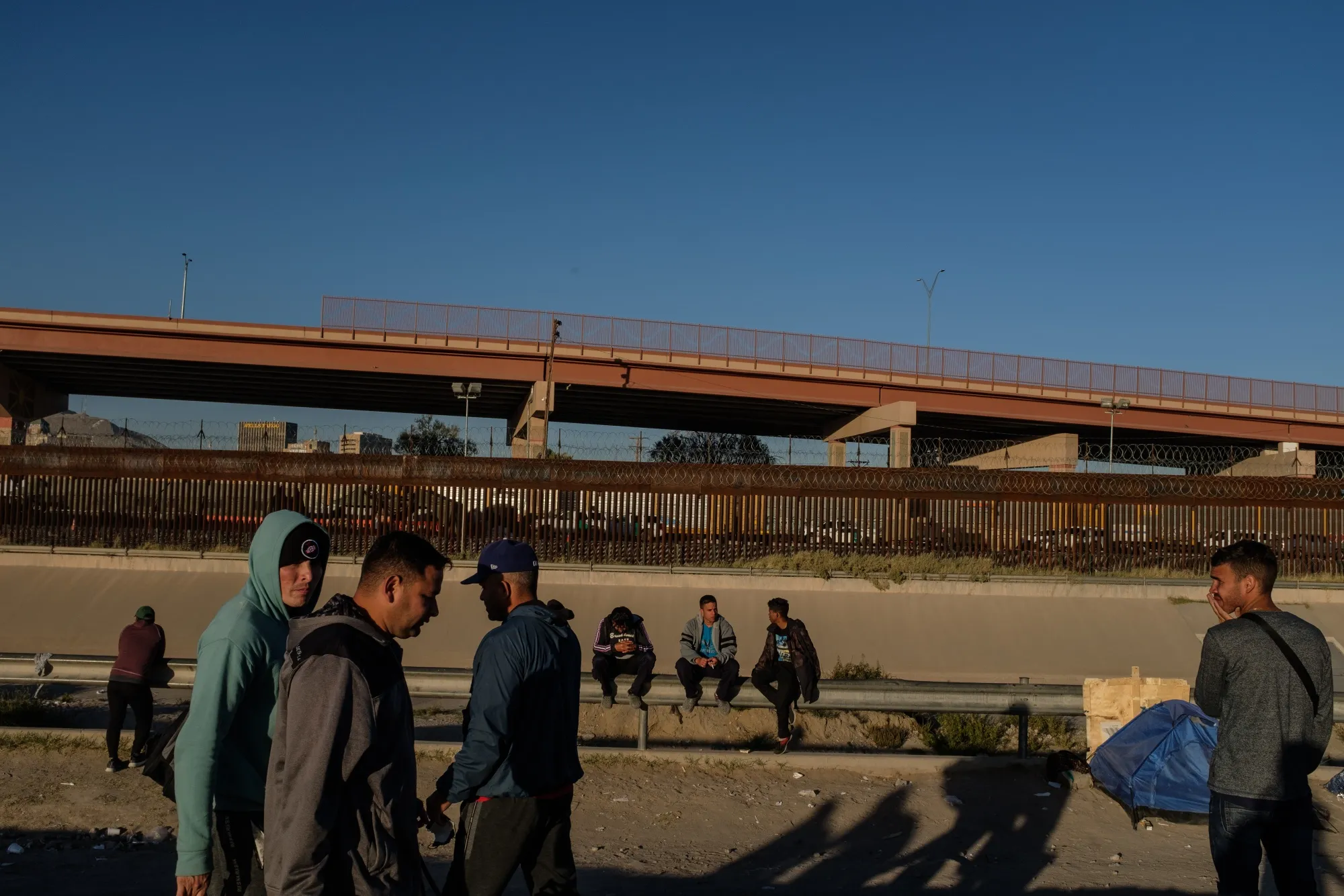 Venezuelan migrants at a makeshift encampment near the Rio Grande in Ciudad Juarez, Mexico, on Sunday, Nov. 13, 2022.