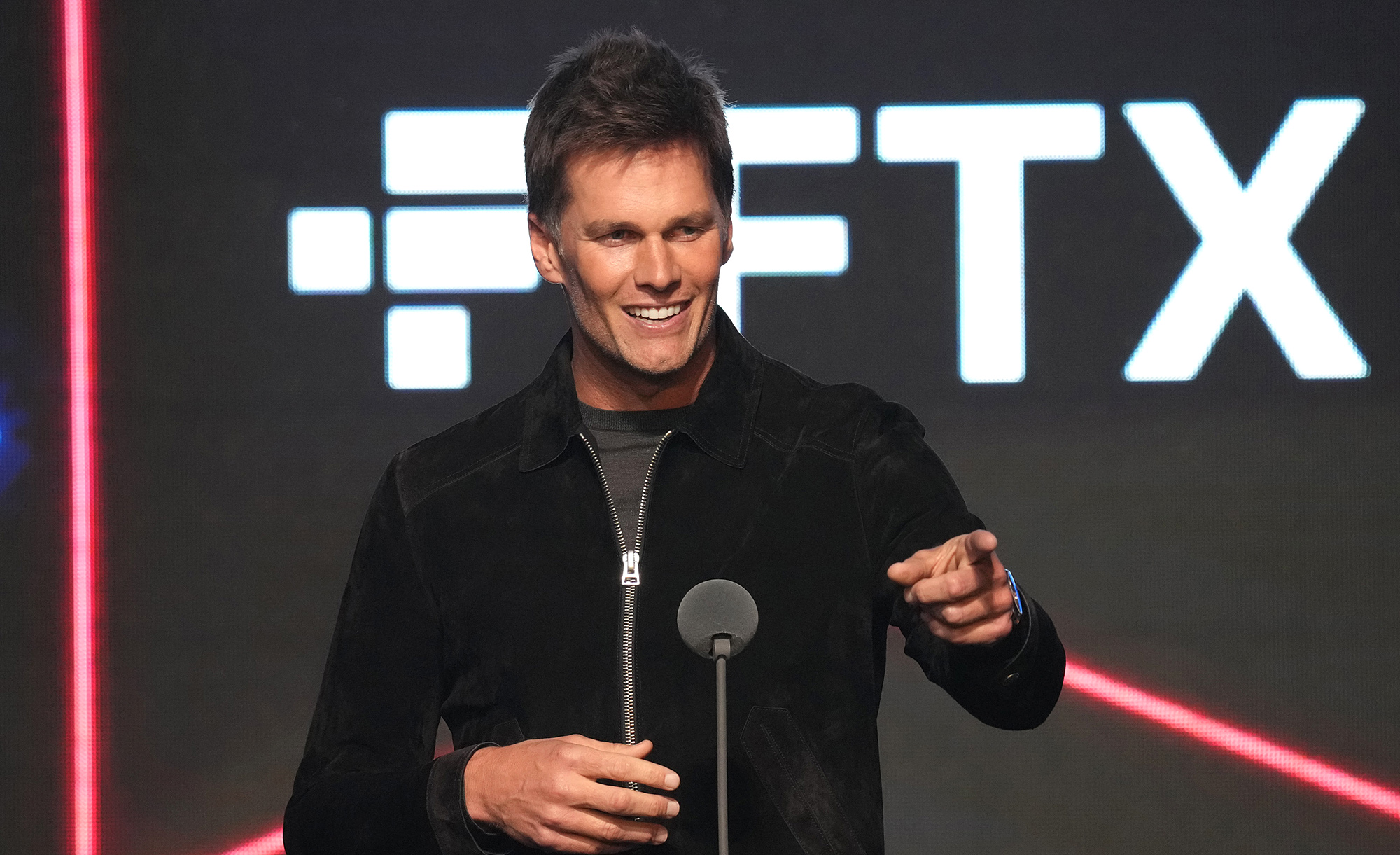 Meet FTX, the Tom Brady-endorsed crypto firm that's making a huge push into  sports - The Athletic