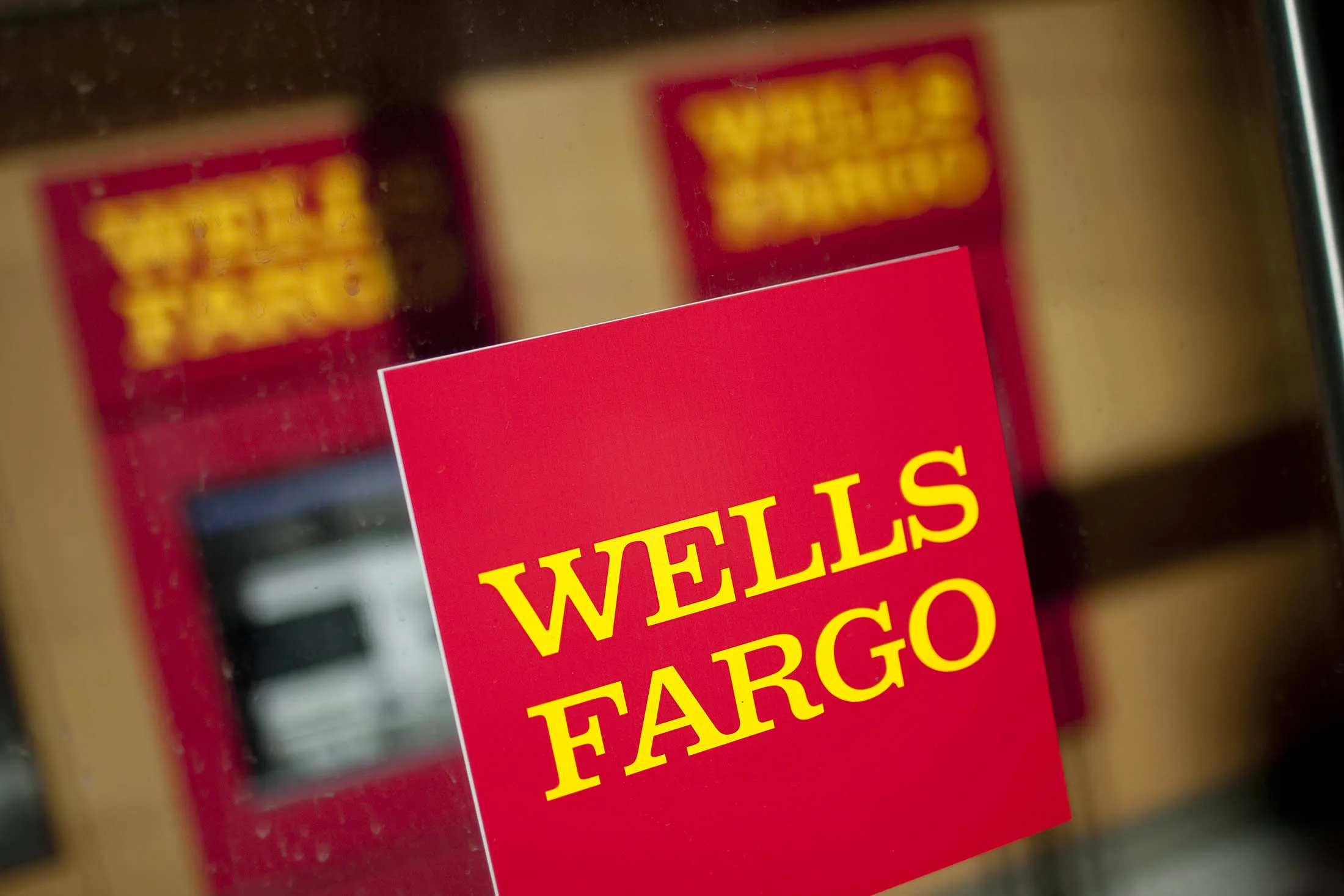 1494298170_wells fargo