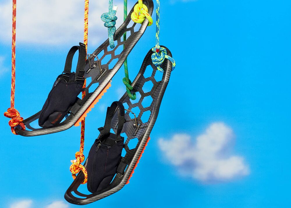 Komperdell Air Frames The Best Carbon Fiber Snowshoes Review Bloomberg