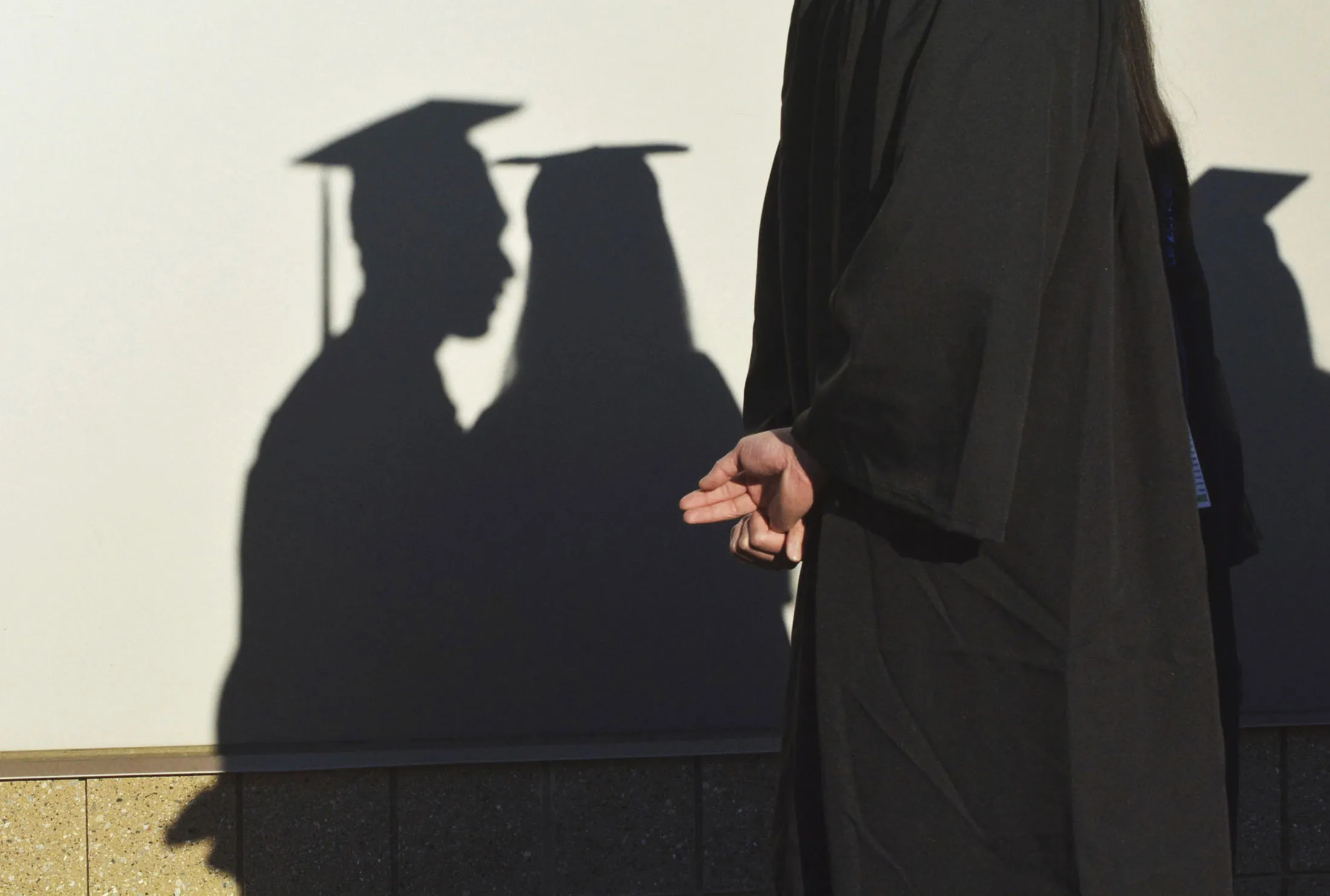 1506553605_graduation-education