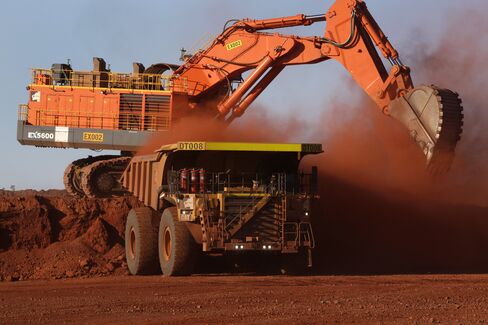 Billionaire Gina Rinehart Hosts Tour of Roy Hill Iron Ore Mine Construction