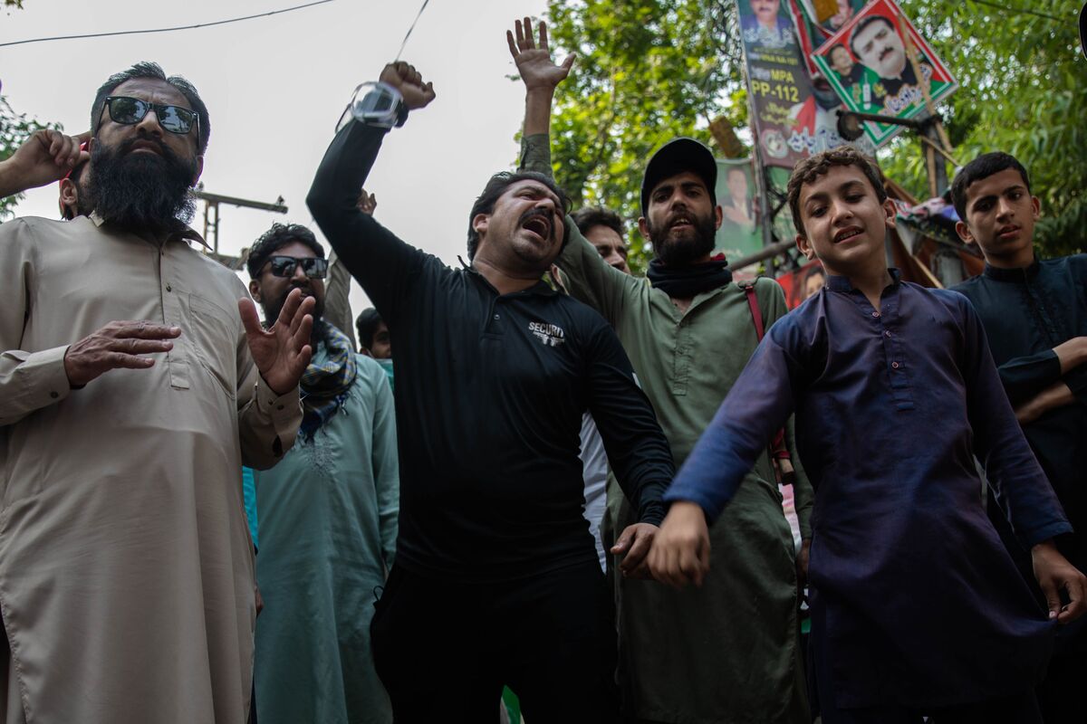 Imran Khan Summoned Before Pakistan’s Anti-Graft Agency Again