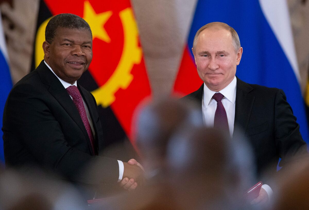 Africa's Insularity Lets Foreign Powers Swoop In