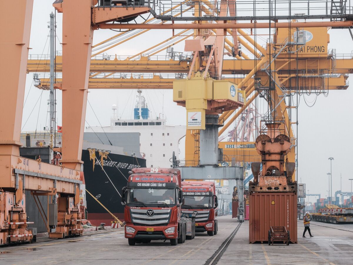 assets.bwbx.io image