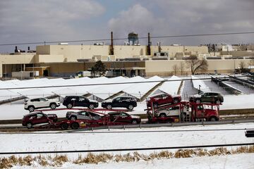 Carmakers Shed 80 000 Jobs As Electric Shift Upends Industry