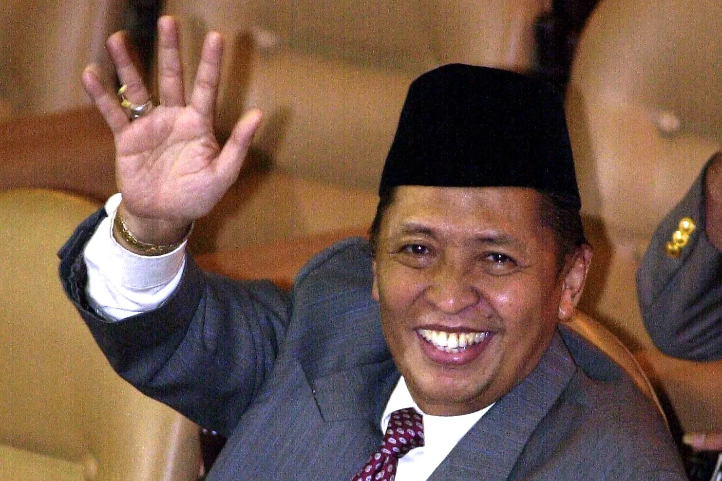 Hamzah Haz in 2001.