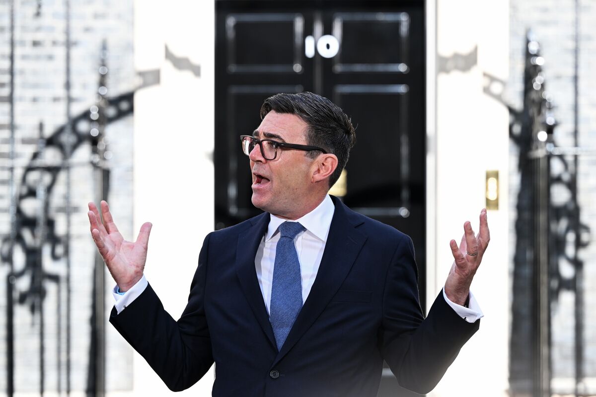 Burnham Says Won’t Ignore North Sea in Hint at More UK Drilling