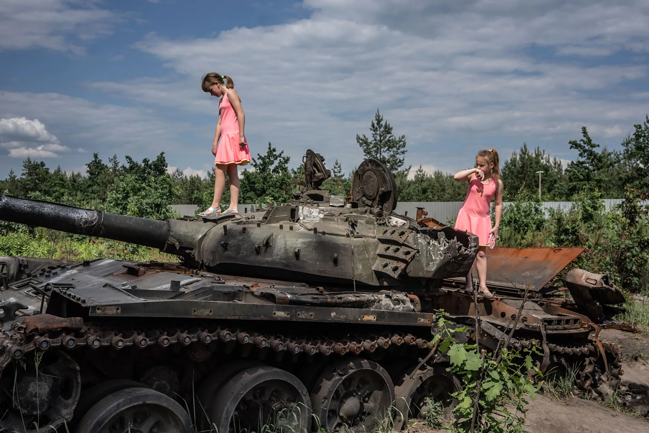 A destroyed Russian tank near the village of Dmytrivka, outside of Kyiv.