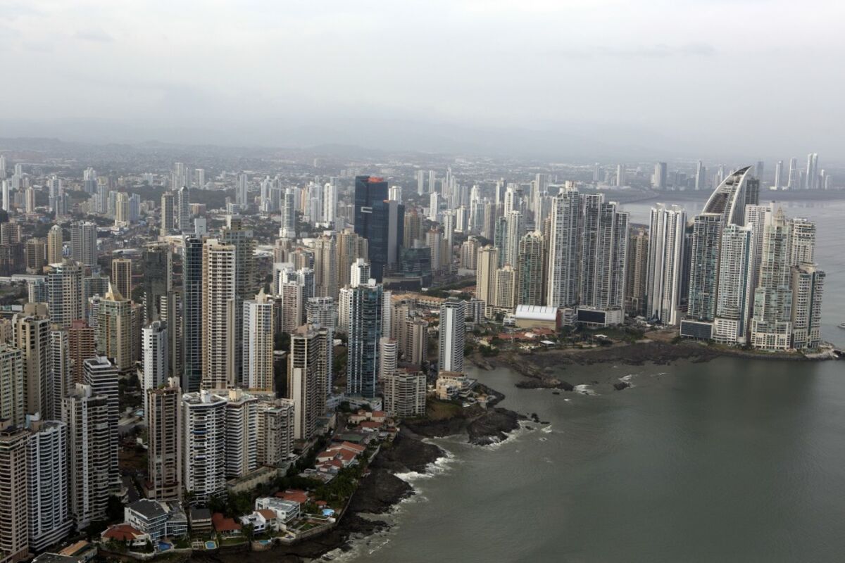 Panama Taps Global Bond Markets With Record $3.1 Billion Deal - Bloomberg